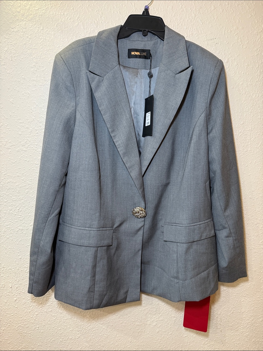 Fashion Nova Gray Single-Button Blazer
Missing one button